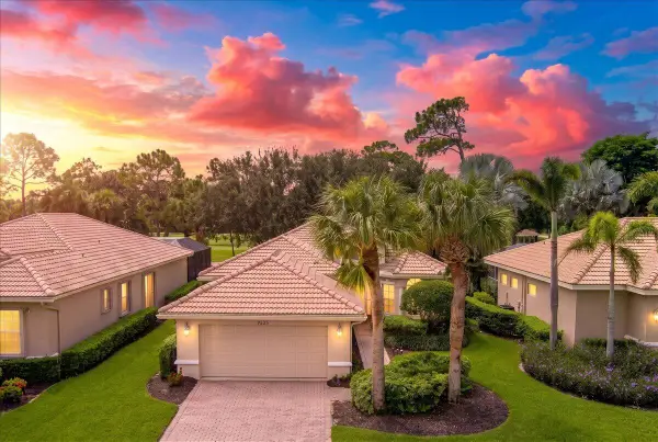 9535 Avenel Lane, Port St Lucie, FL 34986