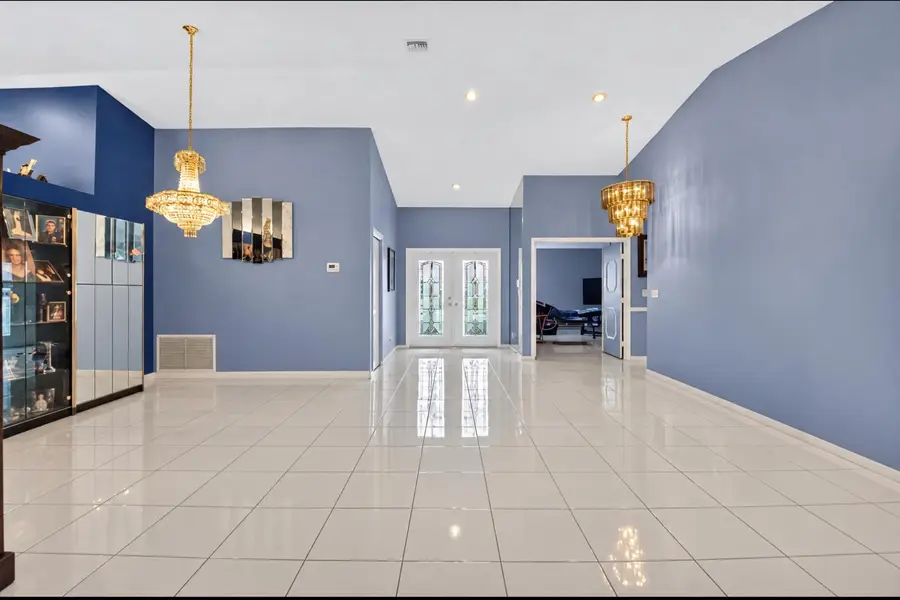 8261 Lake Cypress Road, Lake Worth, FL 33467 - #3