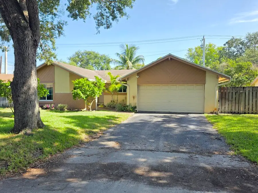12301 Paseo Way, Cooper City, FL 33026 - #2