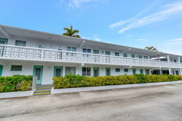 2161 NE 42nd Court, Lighthouse Point, FL 33064