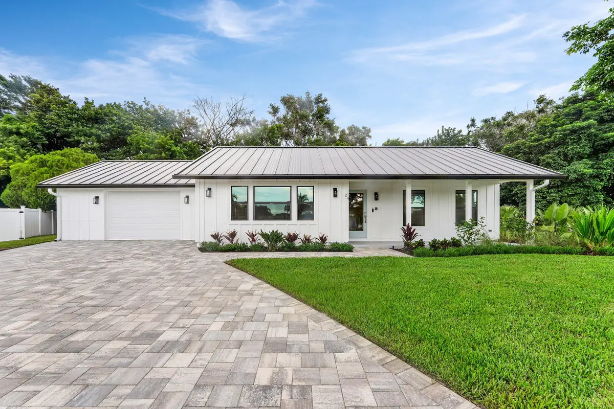 24 Russell Street, Tequesta, FL 33469 - #1