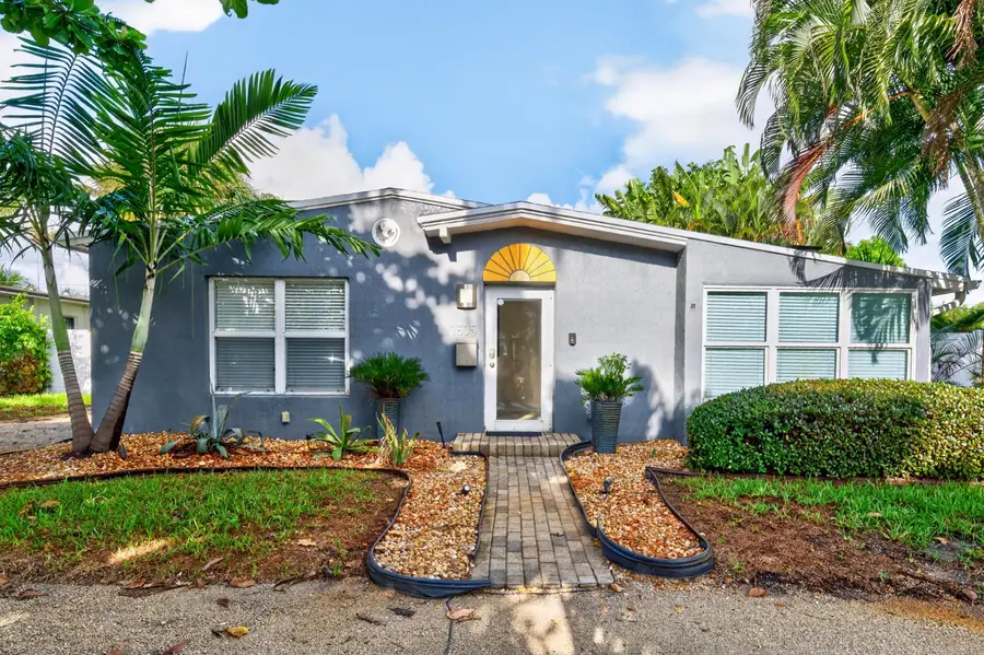 1605 NE 16th Avenue, Fort Lauderdale, FL 33305 - #2