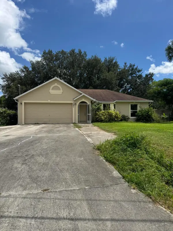 1881 SW Agnes Street, Port St Lucie, FL 34953