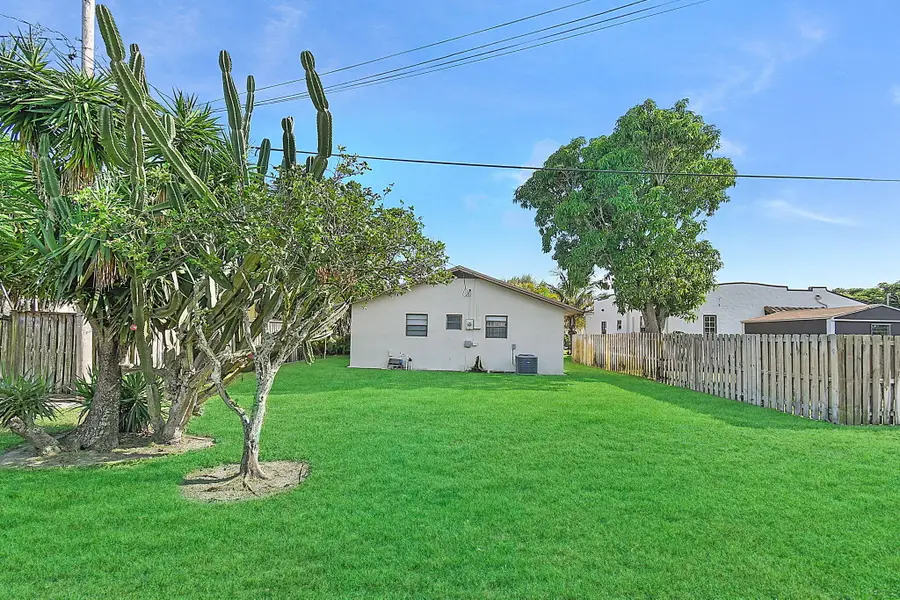 519 Evergreen Drive, Lake Park, FL 33403 - #3