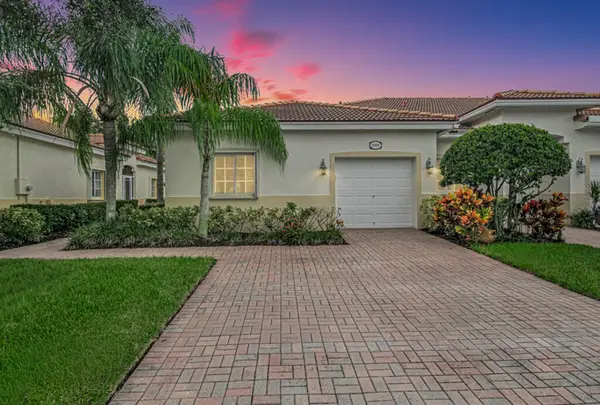 2327 Windjammer Way, West Palm Beach, FL 33411