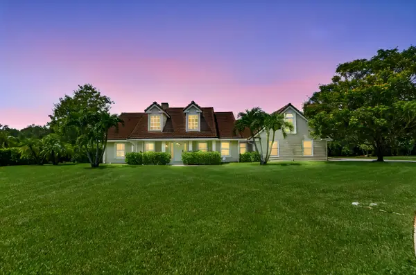 5703 Lago Del Sol Drive, Lake Worth, FL 33449
