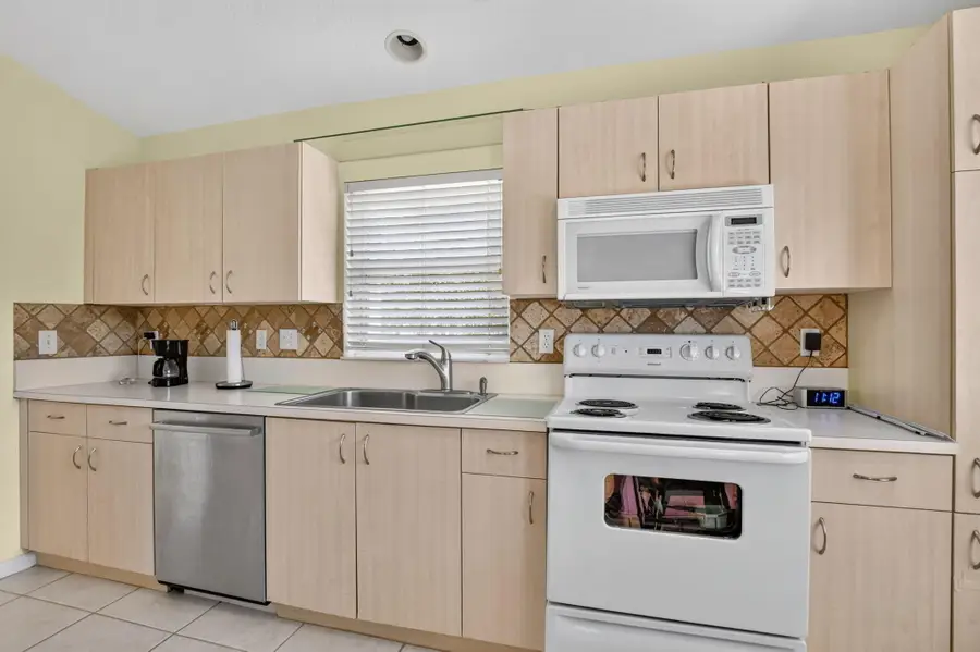 13030 Hampton Lakes Circle, Boynton Beach, FL 33436 - #2