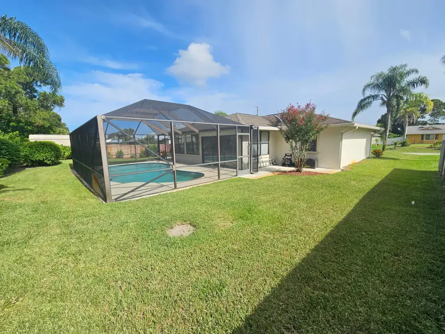 421 SE Faith Terrace, Port Saint Lucie, FL 34983 - #2