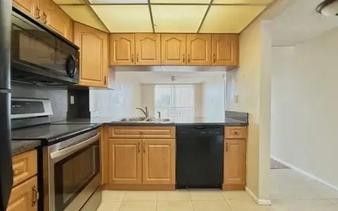 14195 SW 87th Street #Apt b207, Miami, FL 33183 - #2