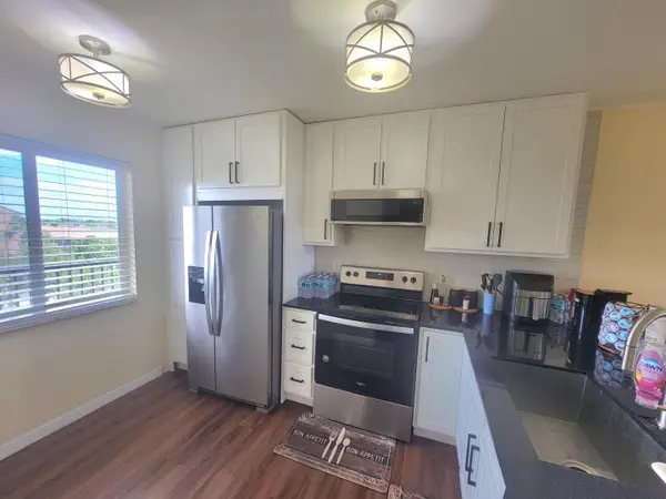 7840 NW 50th Street #504, Lauderhill, FL 33351