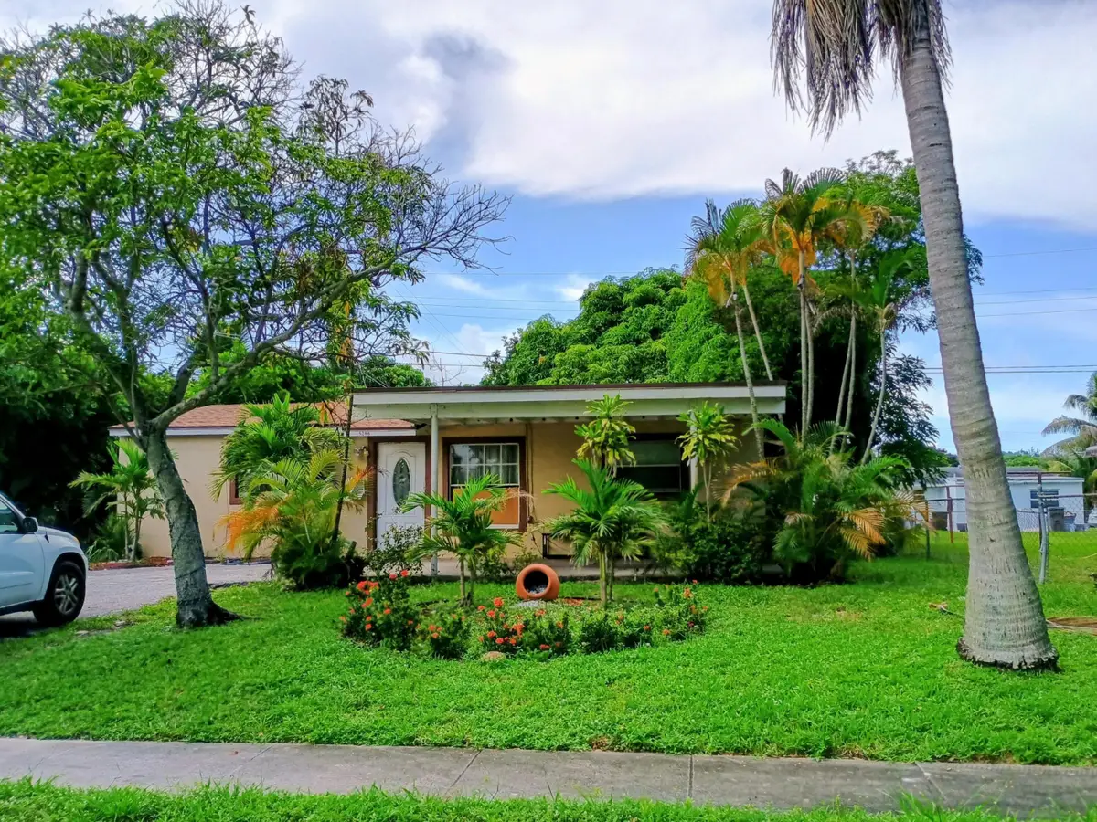 5286 Eadie Place, West Palm Beach, FL 33407 - #1