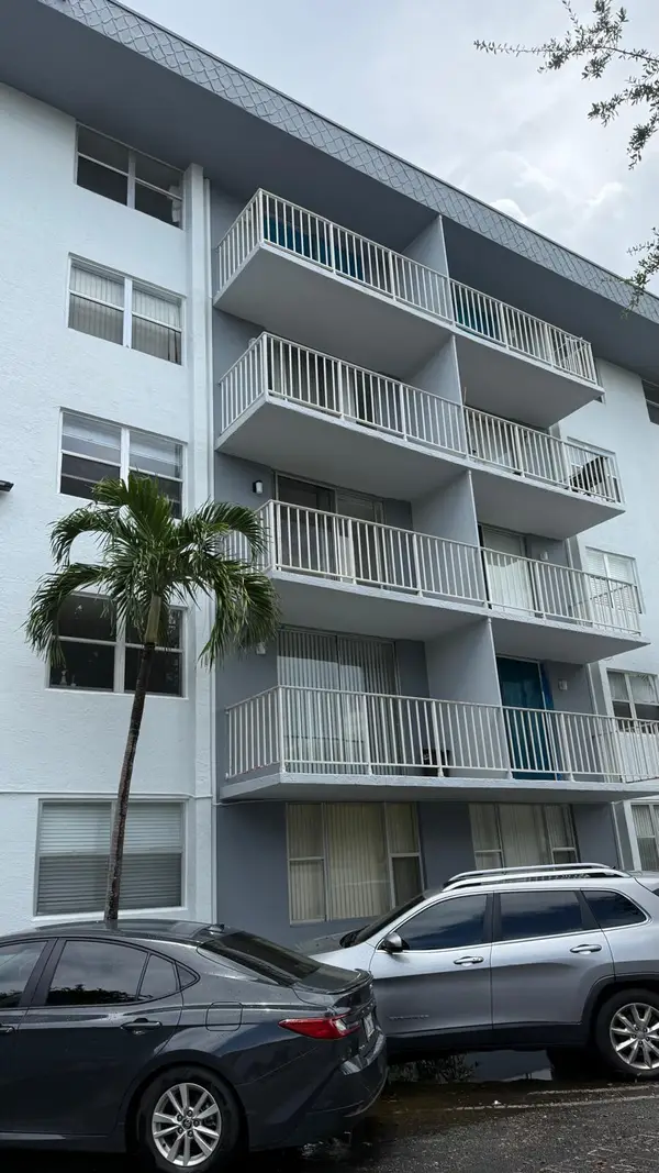 1805 E Sans Souci Boulevard #434, North Miami, FL 33181
