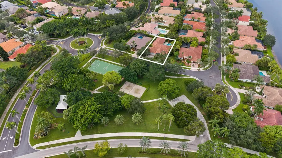 2647 Edgewater Drive, Weston, FL 33332 - #2