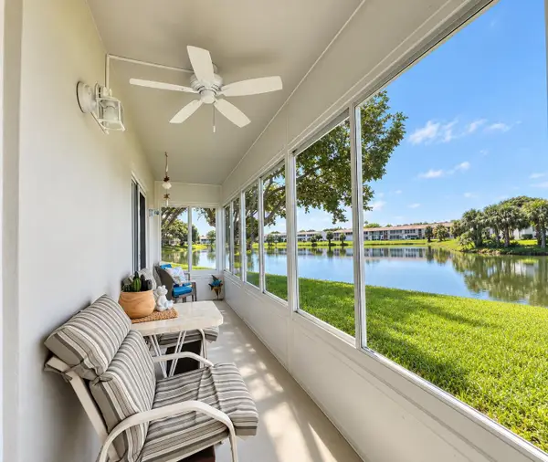 108 Somerset F, West Palm Beach, FL 33417