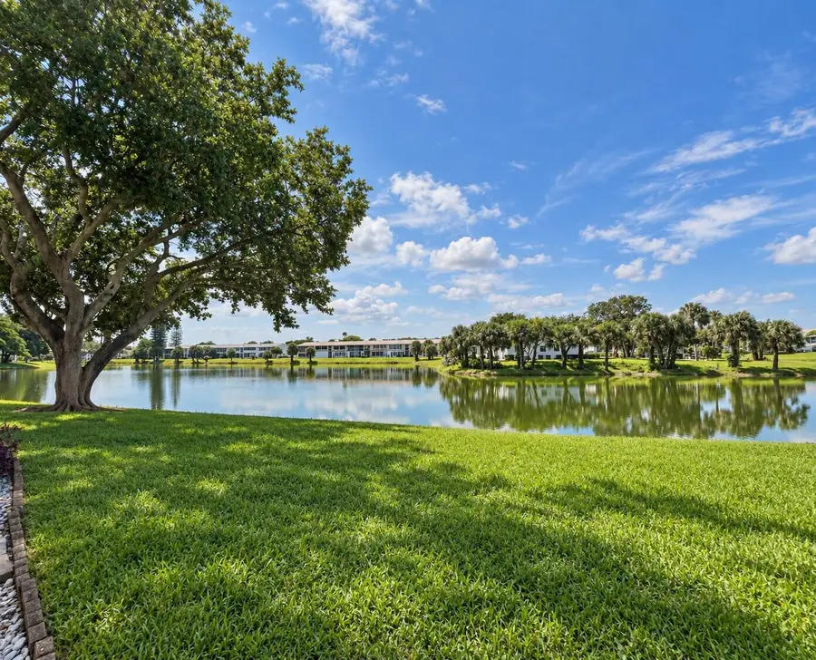 108 Somerset F, West Palm Beach, FL 33417 - #2