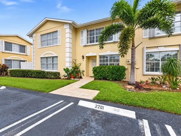 220 Foxtail Drive #G, Greenacres, FL 33415