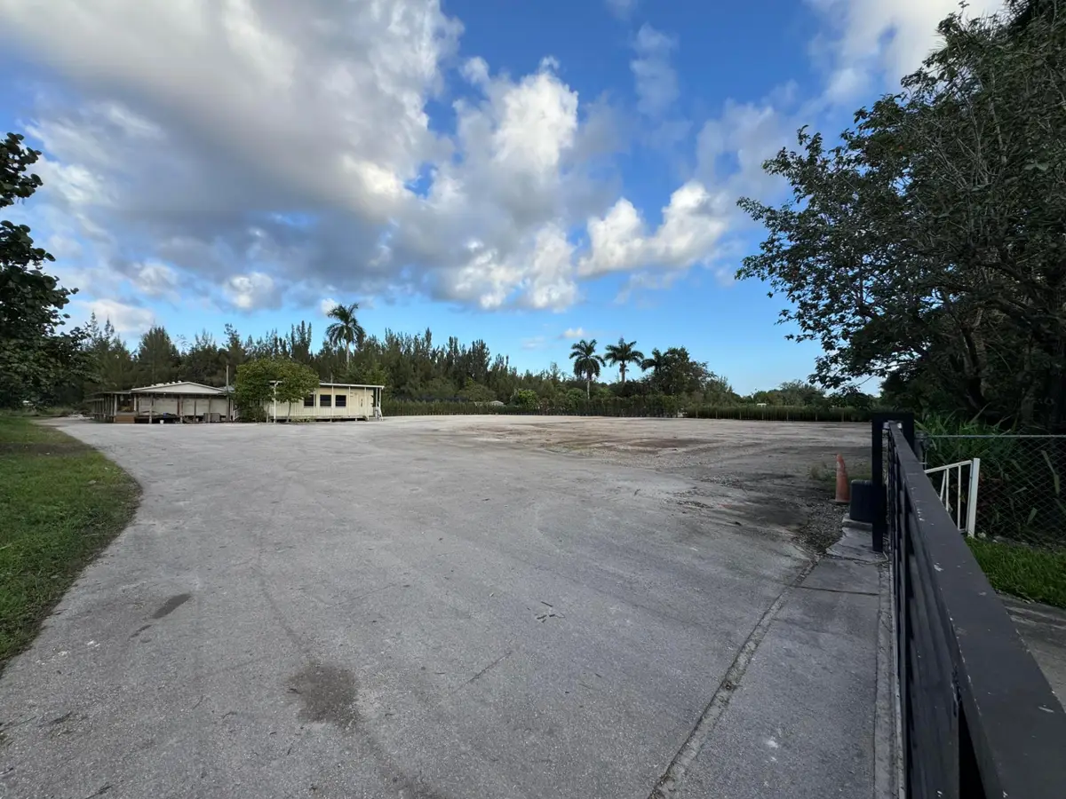5345 SW 210th Terrace, Southwest Ranches, FL 33332 - #1
