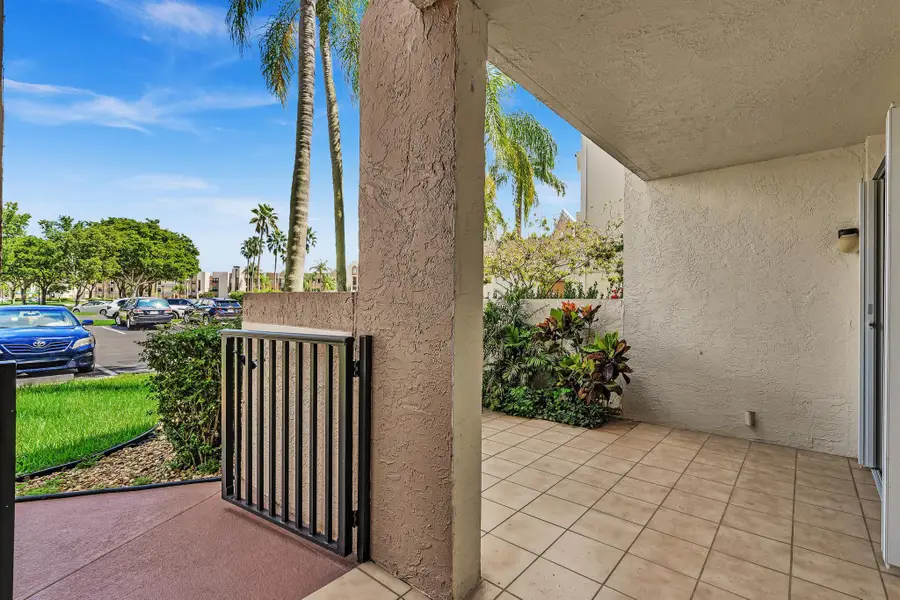 7216 Fairfax Drive #109, Tamarac, FL 33321 - #3