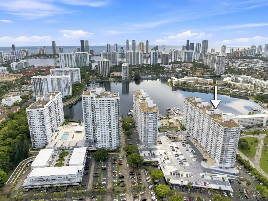 18021 Biscayne Boulevard #901, Aventura, FL 33160 - #2
