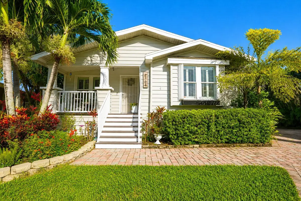 6164 N Ironwood Lane, Atlantis, FL 33462 - #1