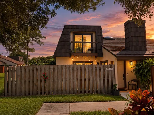 4216 Palm Bay Circle #B, West Palm Beach, FL 33418