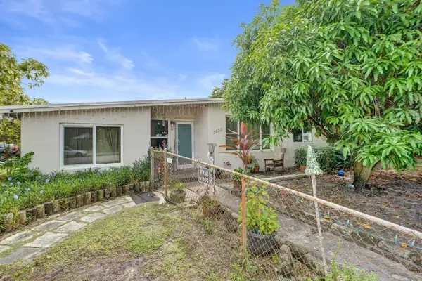 3630 SW 40th Street, West Park, FL 33023