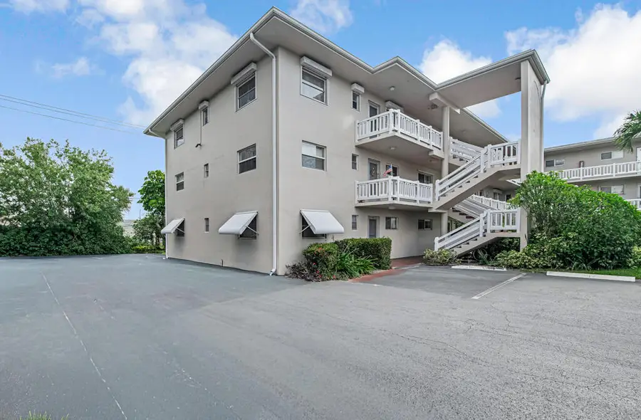 2855 Garden Drive S #102, Palm Springs, FL 33461 - #3