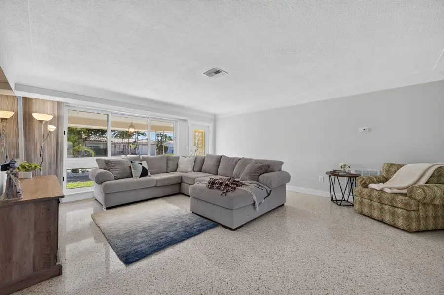 430 SE 6th Terrace, Pompano Beach, FL 33060 - #3
