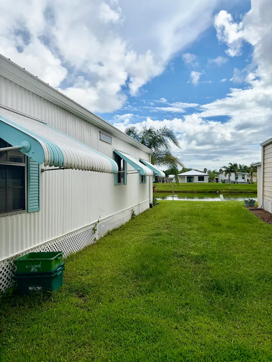 10 La Paloma Lane, Port Saint Lucie, FL 34952 - #3
