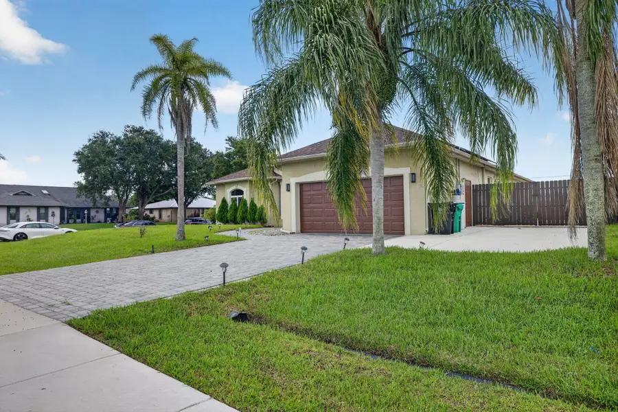 1402 SW Abingdon Avenue, Port Saint Lucie, FL 34953 - #3