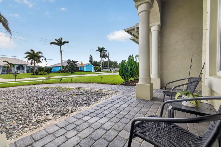 1402 SW Abingdon Avenue, Port Saint Lucie, FL 34953 - #3