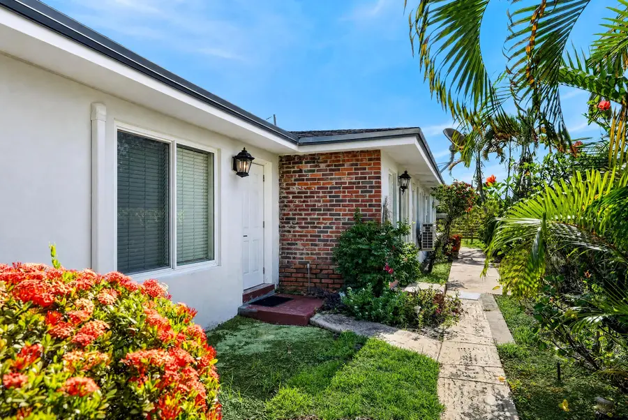 27 NW 14th Avenue, Delray Beach, FL 33444 - #2