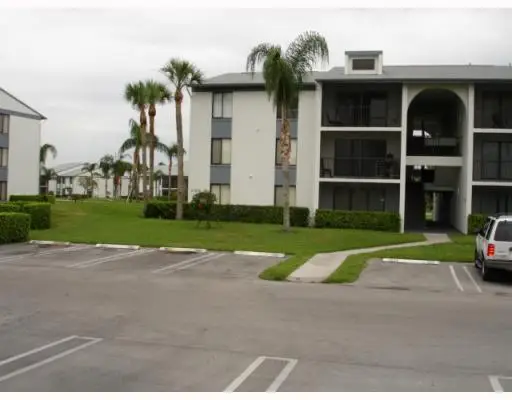 1105 Green Pine Boulevard #C2, West Palm Beach, FL 33409