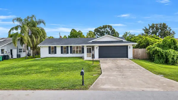 967 SW Sultan Drive, Port St Lucie, FL 34953