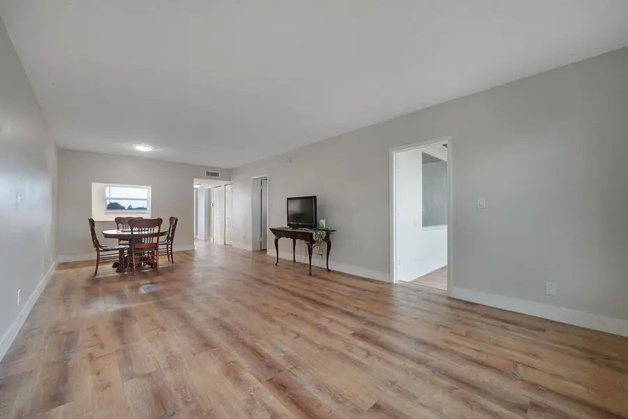 6005 Del Lago Circle #311, Sunrise, FL 33313 - #2