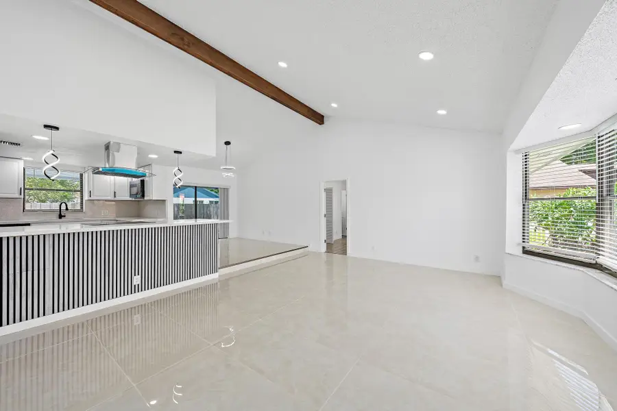 1633 Woods Bend Road, West Palm Beach, FL 33406 - #3