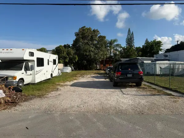 2136 Collins Court #1-2, Hollywood, FL 33020