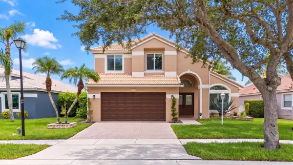 1551 NW 132nd Avenue, Pembroke Pines, FL 33028