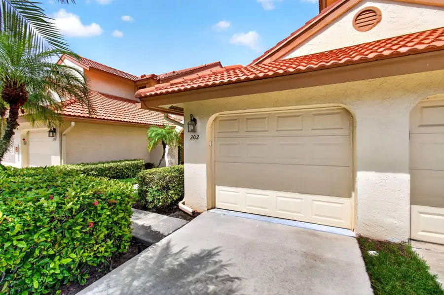 8320 Waterline Drive #202, Boynton Beach, FL 33472 - #2