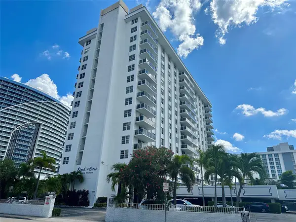 336 N Birch Road #4C, Fort Lauderdale, FL 33304