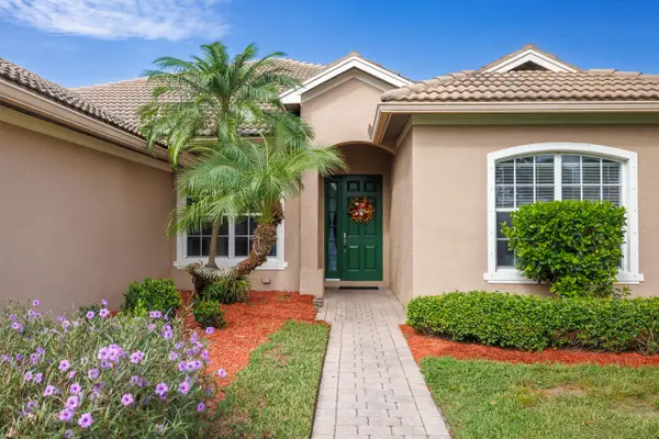 359 NW Sheffield Circle, Port St Lucie, FL 34983