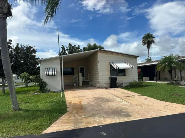 5591 Hemingway Court #E-01, Fort Pierce, FL 34982