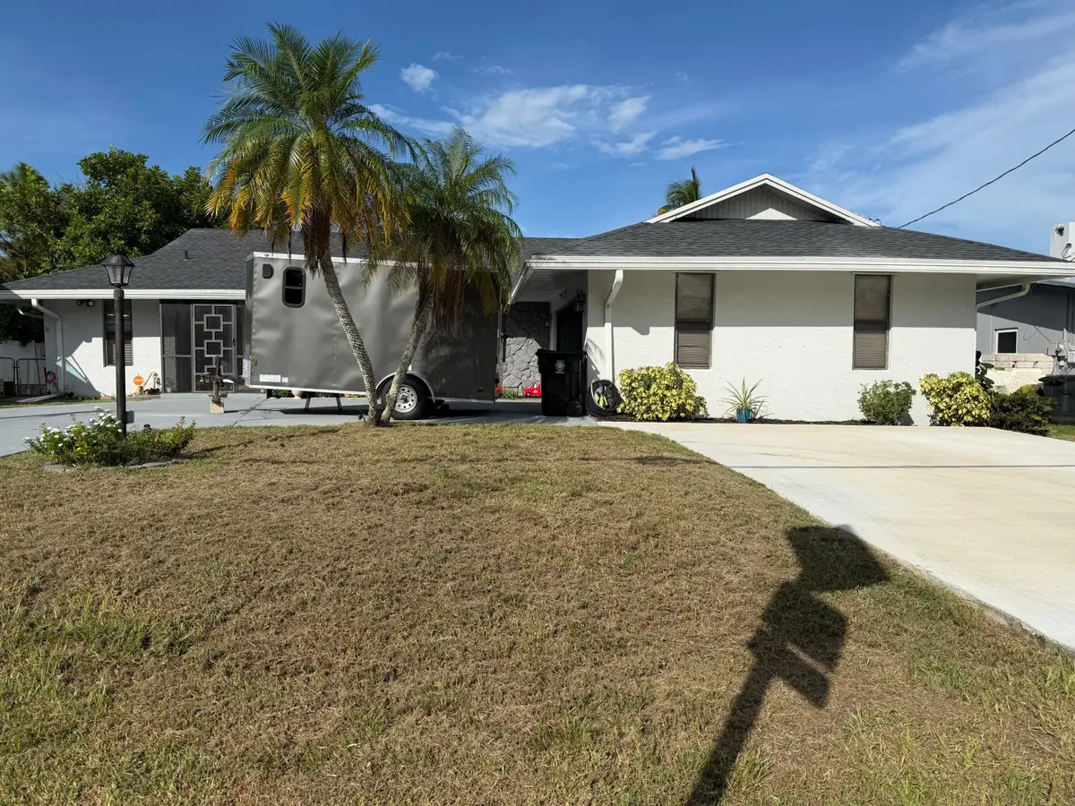 1219 SE Coral Reef Street, Port Saint Lucie, FL 34983 - #1