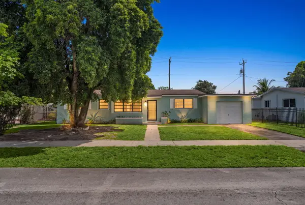 3850 NW 169th Terrace, Miami Gardens, FL 33056