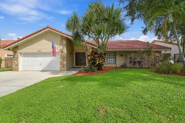 9255 NW 18th Street, Plantation, FL 33322