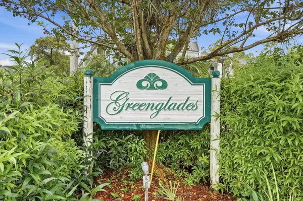 8425 Forest Hills Drive #205, Coral Springs, FL 33065