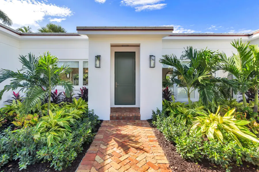 110 Greenwood Drive, West Palm Beach, FL 33405 - #2