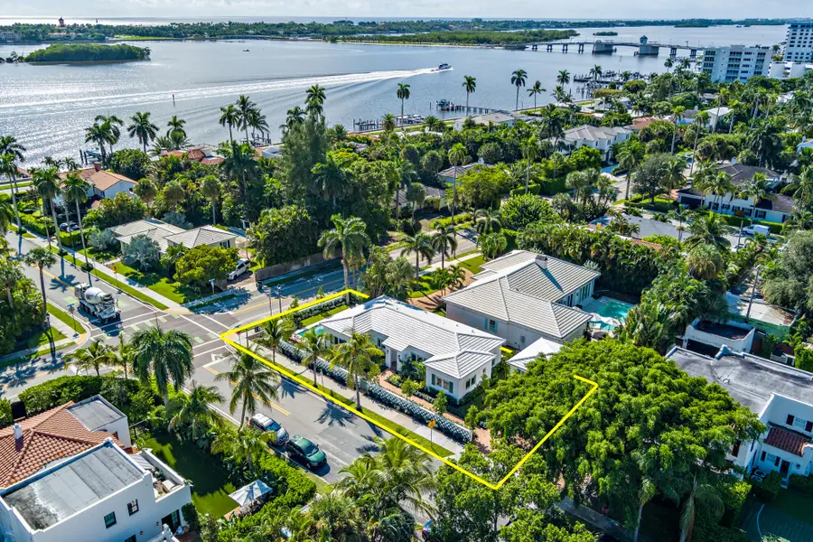 110 Greenwood Drive, West Palm Beach, FL 33405 - #3