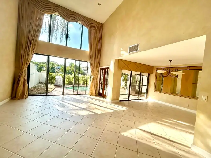 22641 Caravelle Circle #22641, Boca Raton, FL 33433 - #2