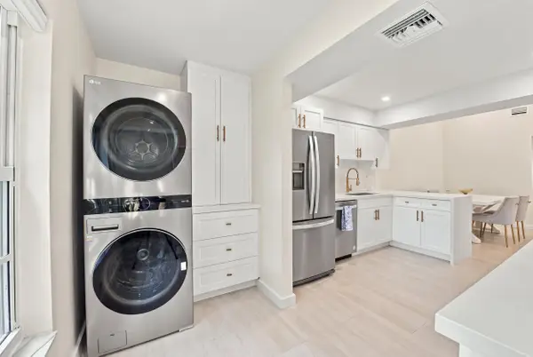2121 S Ocean Boulevard #106, Lauderdale By The Sea, FL 33062